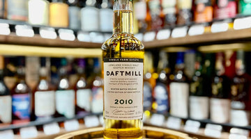 We hebben 3 flessen DAFTMILL 2010 Single Malt Whisky winter release kunnen bemachtigen!